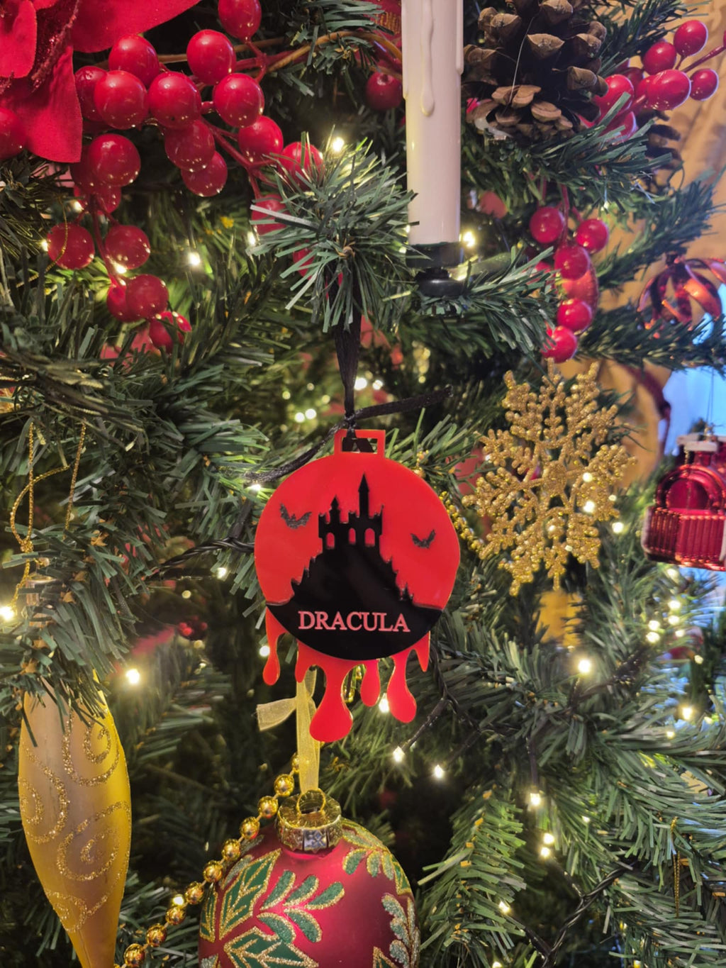 Dracula Bauble accessory