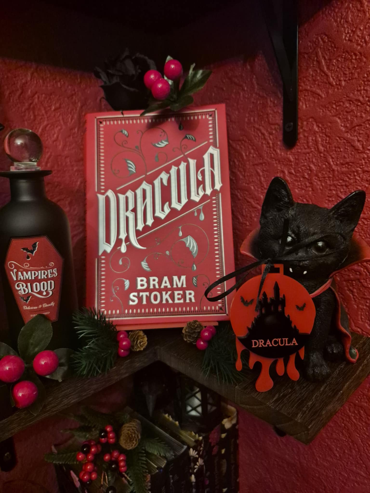 Dracula Bauble accessory